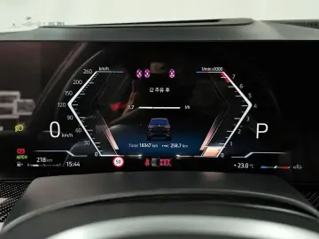 2025 BMW X7 с пробегом 18 347 км