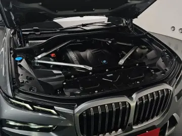 2024 BMW X7 с пробегом 23 859 км