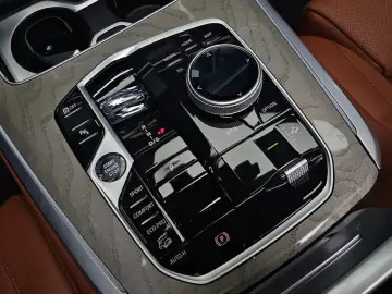 2024 BMW X7 с пробегом 23 859 км