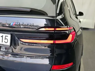 2025 BMW X7 с пробегом 18 347 км