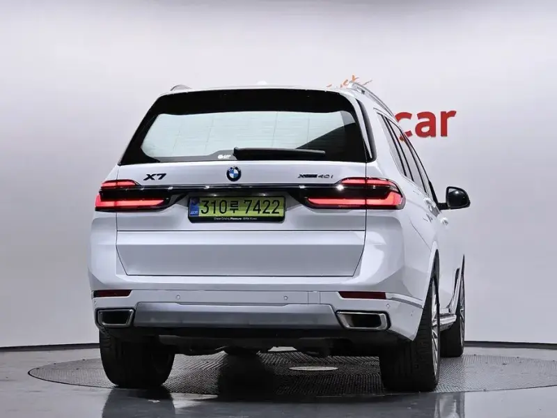 2025 BMW X7 с пробегом 7 931 км