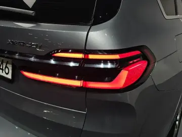 2024 BMW X7 с пробегом 23 859 км