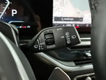 2025 BMW X7 с пробегом 18 347 км