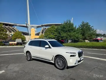 2025 BMW X7 с пробегом 40 100 км