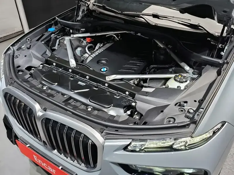 2025 BMW X7 с пробегом 5 087 км