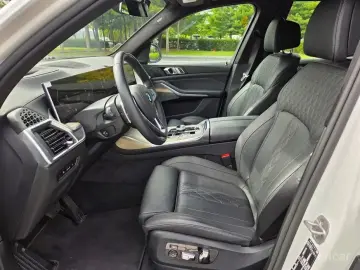 2025 BMW X7 с пробегом 40 100 км