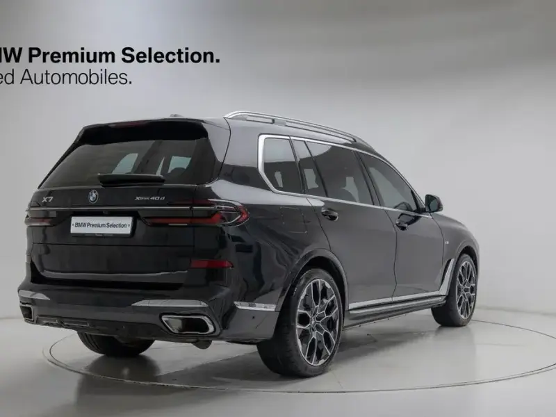 2024 BMW X7 с пробегом 18 557 км