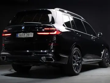 2025 BMW X7 с пробегом 13 184 км