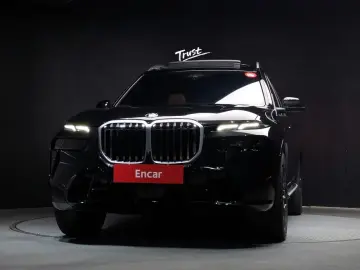 2025 BMW X7 с пробегом 13 184 км
