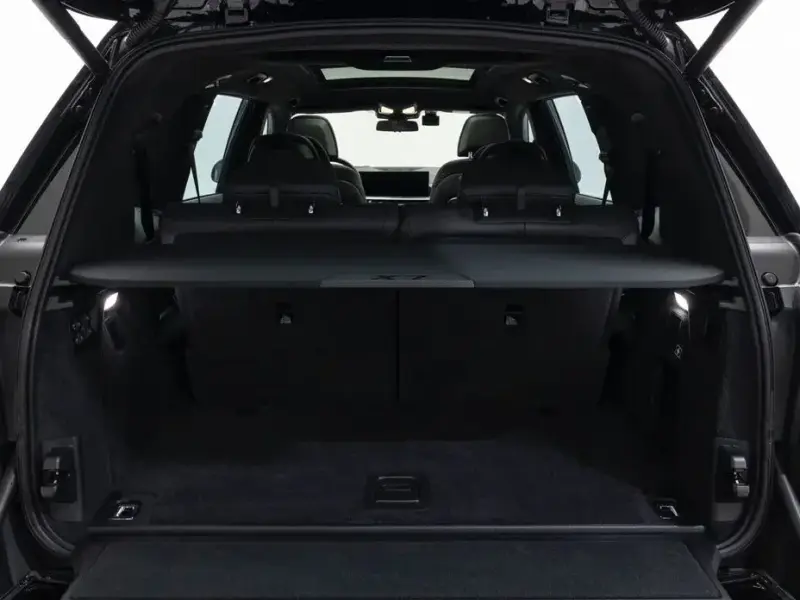 2024 BMW X7 с пробегом 18 557 км