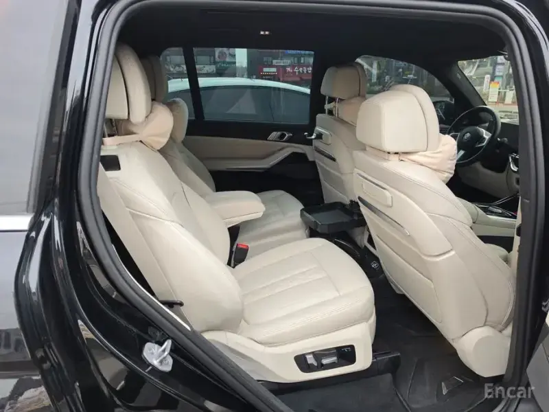 2024 BMW X7 с пробегом 29 000 км
