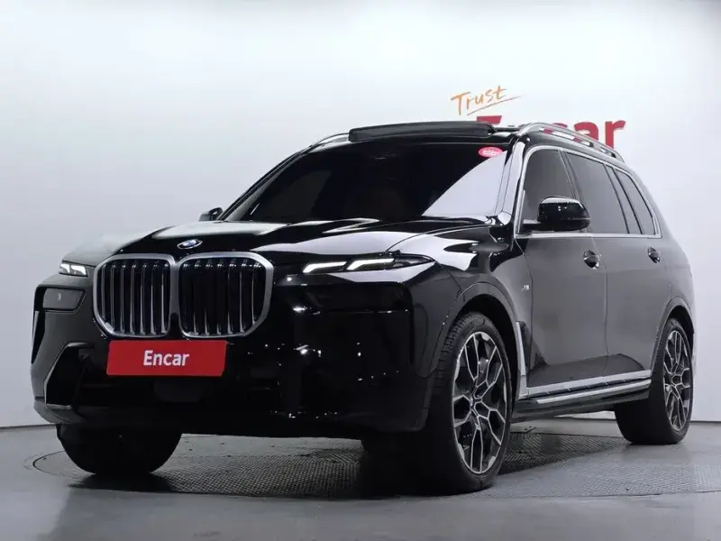 2024 BMW X7 с пробегом 7 935 км