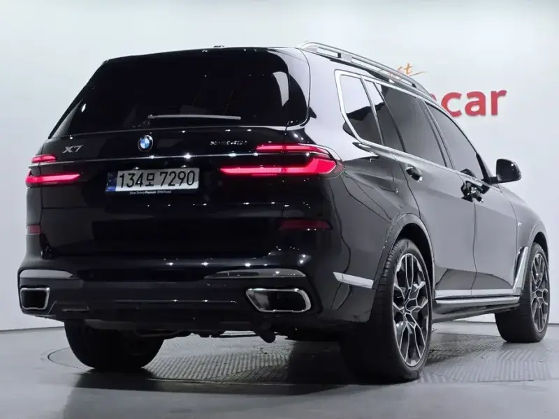 2024 BMW X7 с пробегом 7 935 км