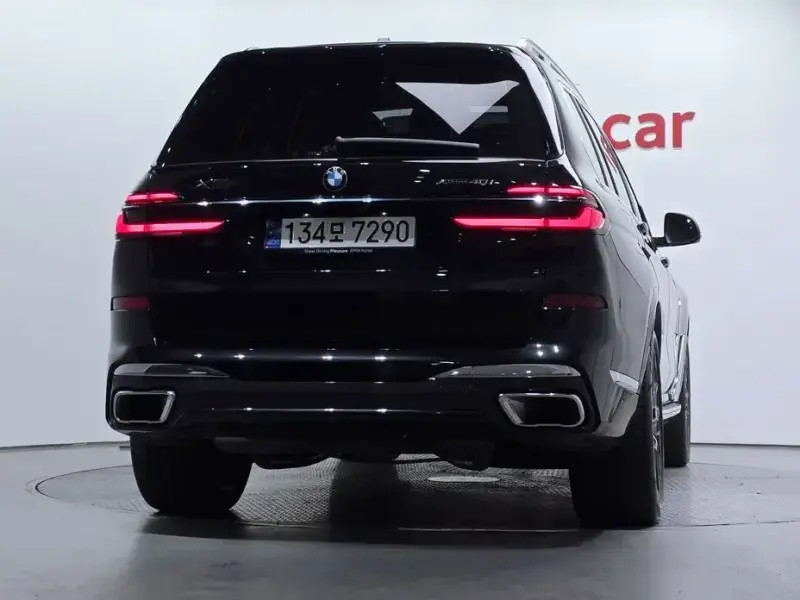 2024 BMW X7 с пробегом 7 935 км