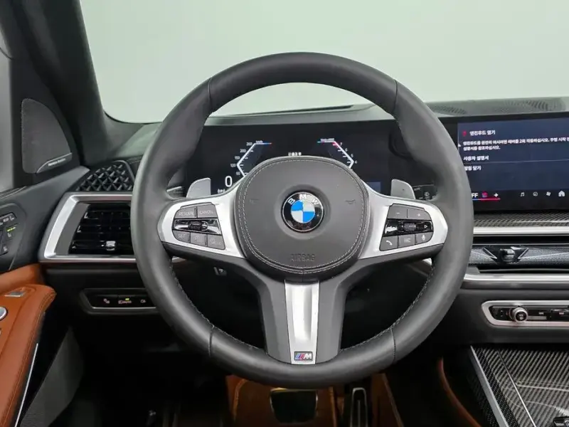 2024 BMW X7 с пробегом 7 935 км
