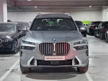 2025 BMW X7 с пробегом 11 760 км