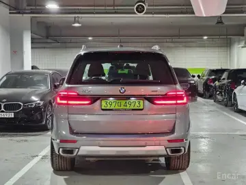 2025 BMW X7 с пробегом 11 760 км
