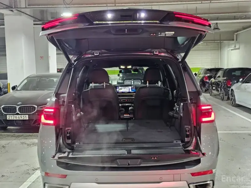 2025 BMW X7 с пробегом 11 760 км