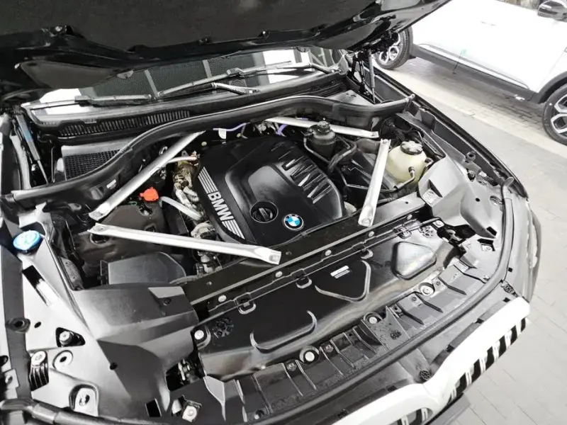 2025 BMW X7 с пробегом 16 542 км