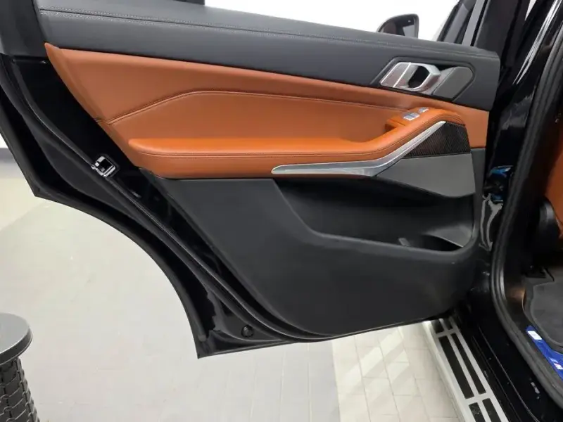 2024 BMW X7 с пробегом 18 228 км