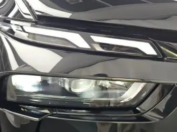 2025 BMW X7 с пробегом 16 542 км