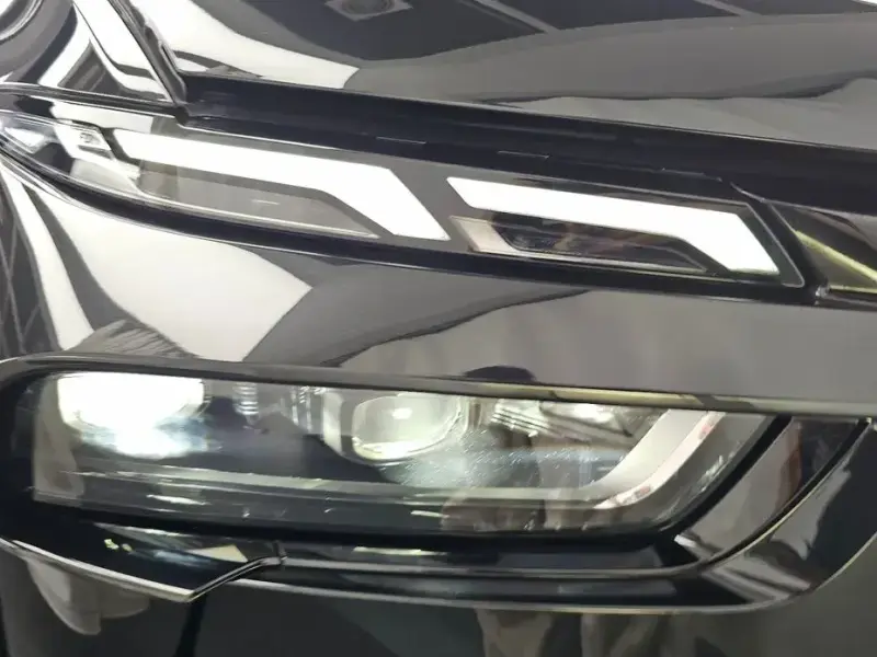 2025 BMW X7 с пробегом 16 542 км