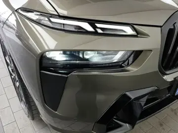 2025 BMW X7 с пробегом 19 508 км