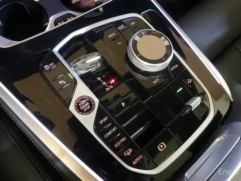 2024 BMW X7 с пробегом 34 000 км