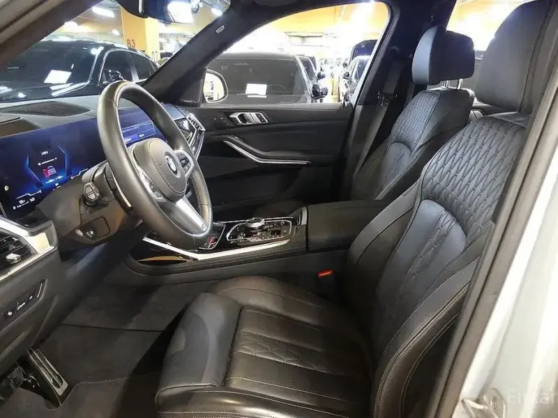 2024 BMW X7 с пробегом 34 000 км