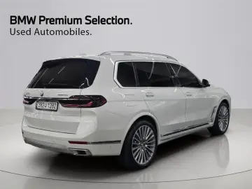 2025 BMW X7 с пробегом 16 306 км