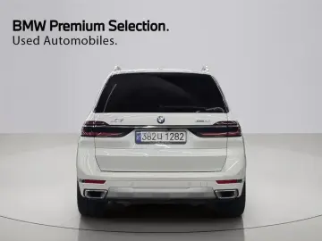 2025 BMW X7 с пробегом 16 306 км