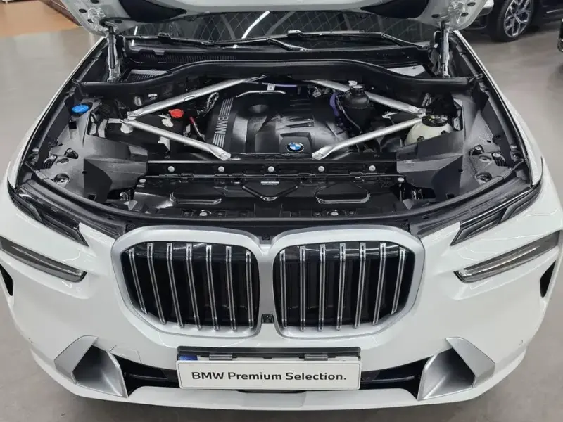 2025 BMW X7 с пробегом 16 306 км
