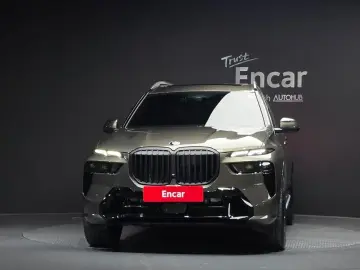 2025 BMW X7 с пробегом 17 746 км