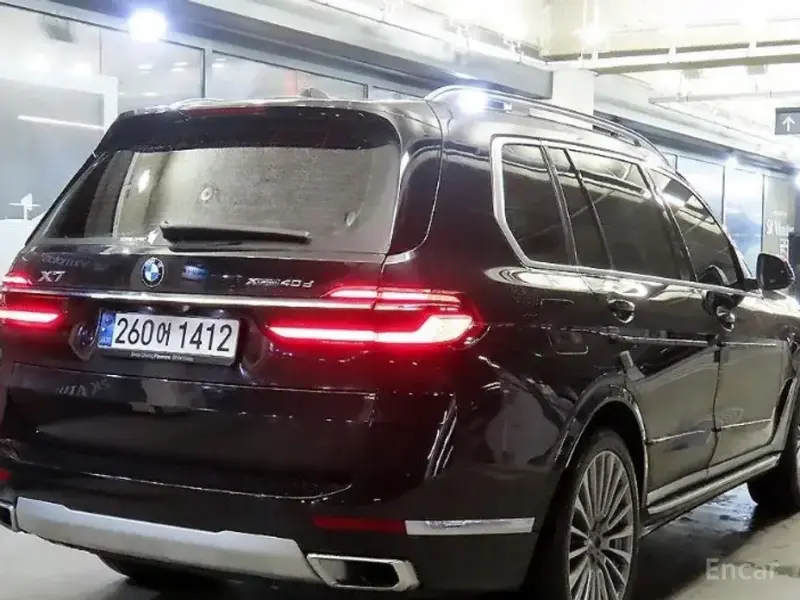 2024 BMW X7 с пробегом 33 001 км
