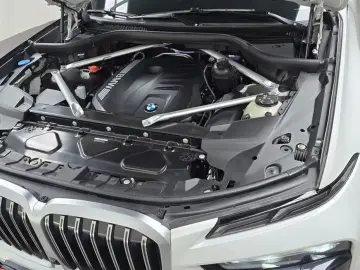 2025 BMW X7 с пробегом 20 790 км