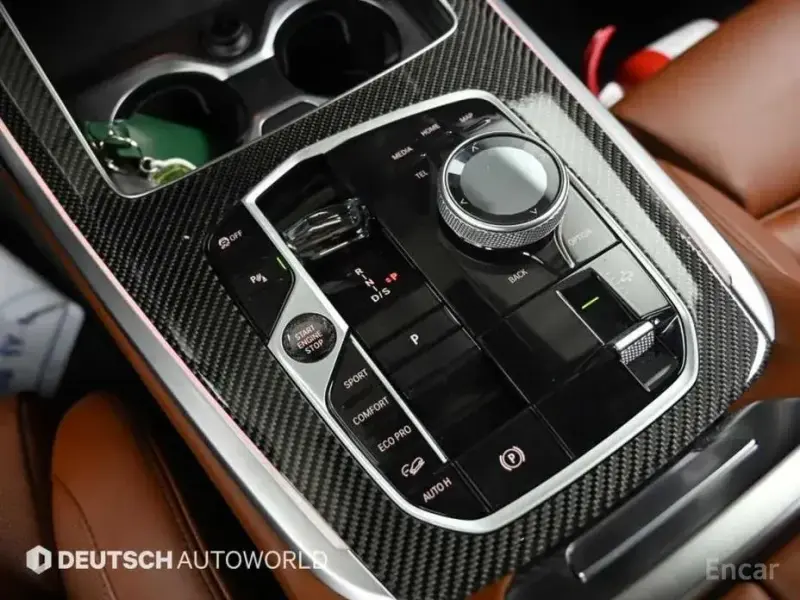 2025 BMW X7 с пробегом 10 982 км