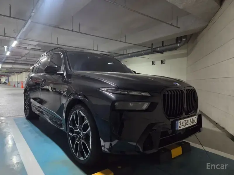 2025 BMW X7 с пробегом 220 000 км