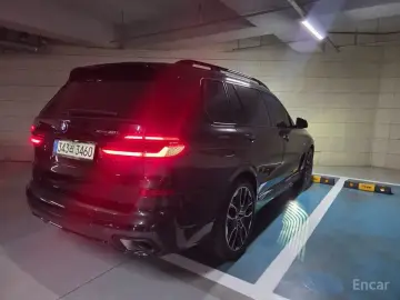 2025 BMW X7 с пробегом 220 000 км