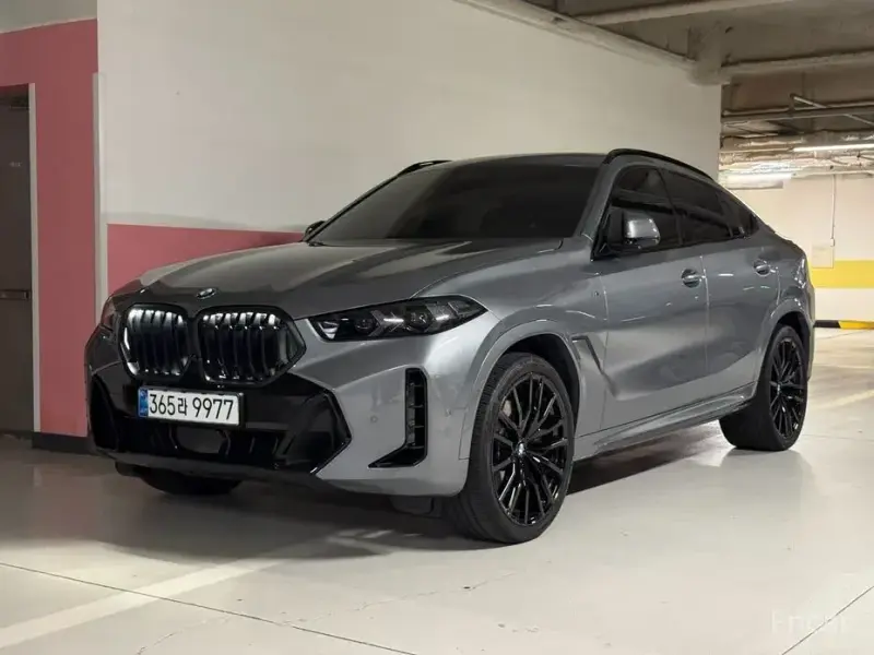 2025 BMW X6 с пробегом 4 800 км