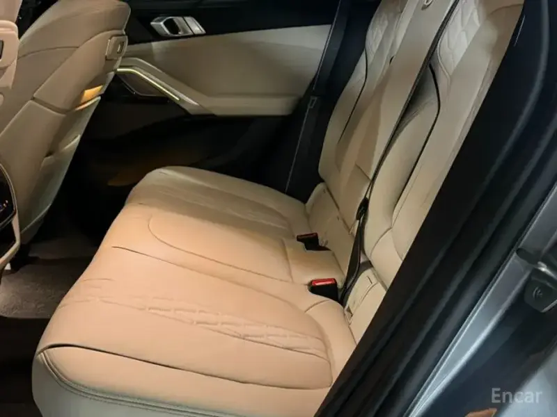 2025 BMW X6 с пробегом 4 800 км