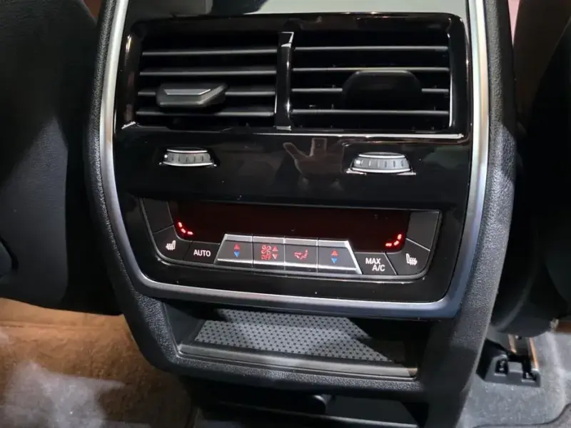 2025 BMW X6 с пробегом 7 294 км