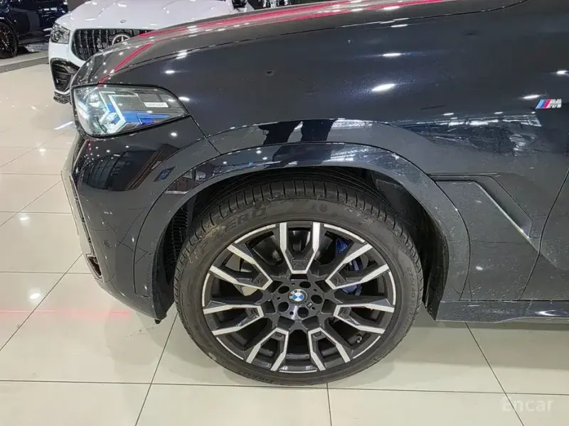 2025 BMW X6 с пробегом 13 451 км