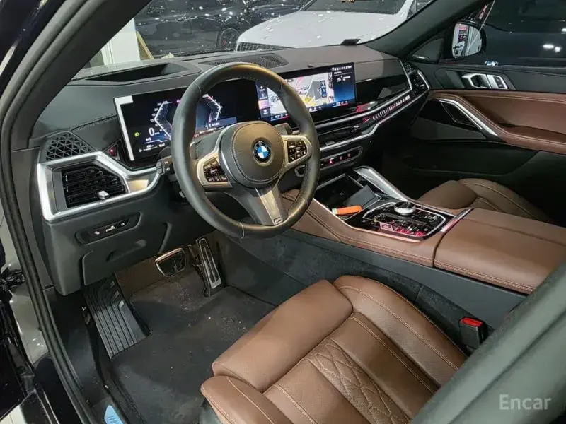 2025 BMW X6 с пробегом 13 451 км