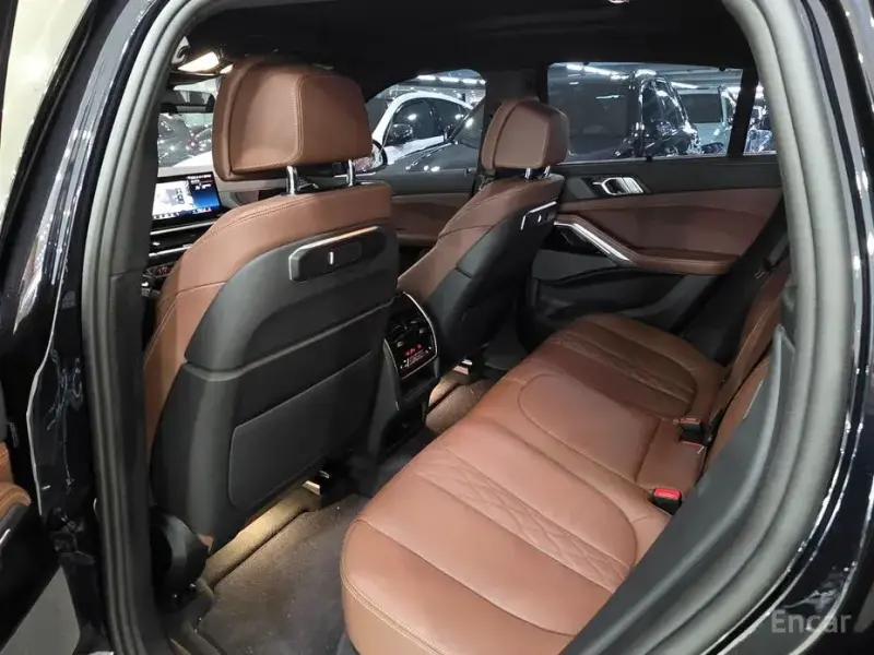 2025 BMW X6 с пробегом 13 451 км