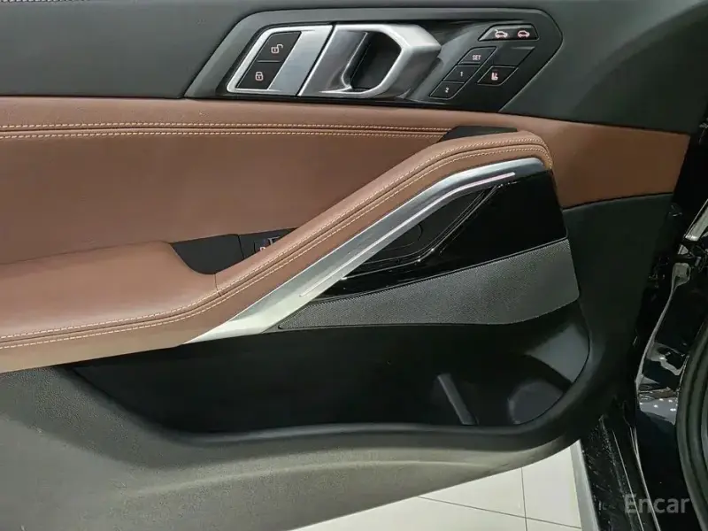 2025 BMW X6 с пробегом 13 451 км