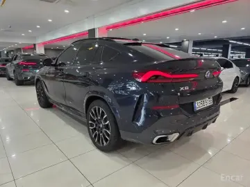 2025 BMW X6 с пробегом 15 210 км