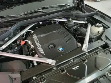 2025 BMW X6 с пробегом 15 210 км