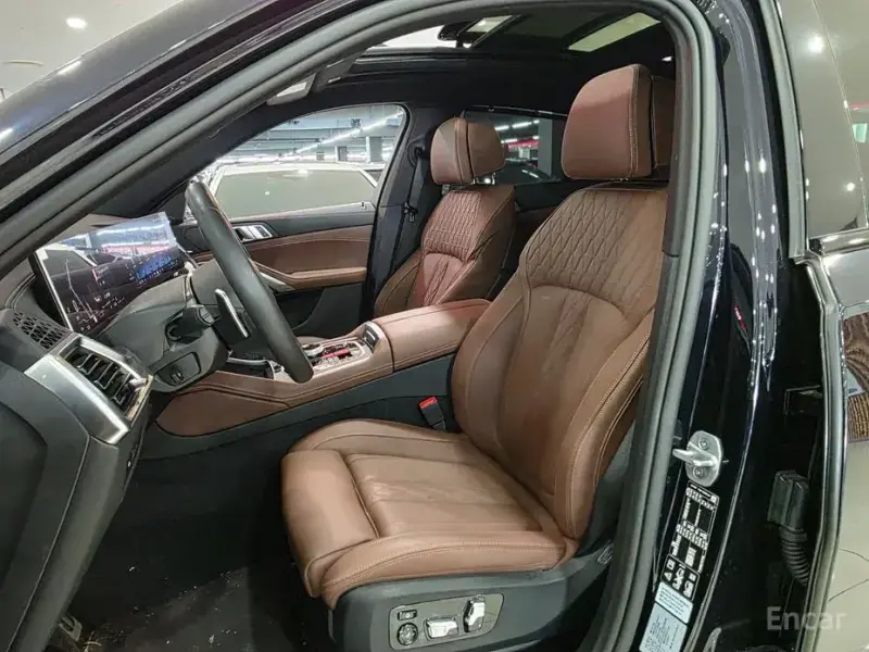 2025 BMW X6 с пробегом 15 210 км