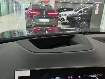 2025 BMW X6 с пробегом 15 210 км