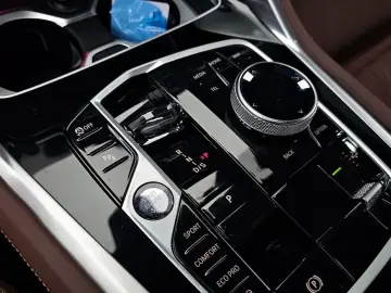 2025 BMW X6 с пробегом 5 845 км